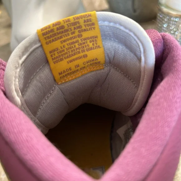 Nike Air Jordan 1 High “Brotherhood” - Picture 16 of 17